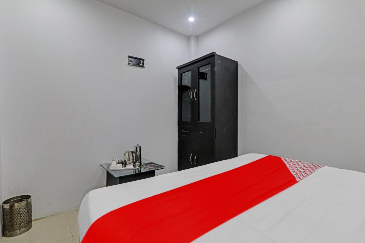 Oyo Flagship 81064 Chaudhary In Gorakhpur Exterior photo