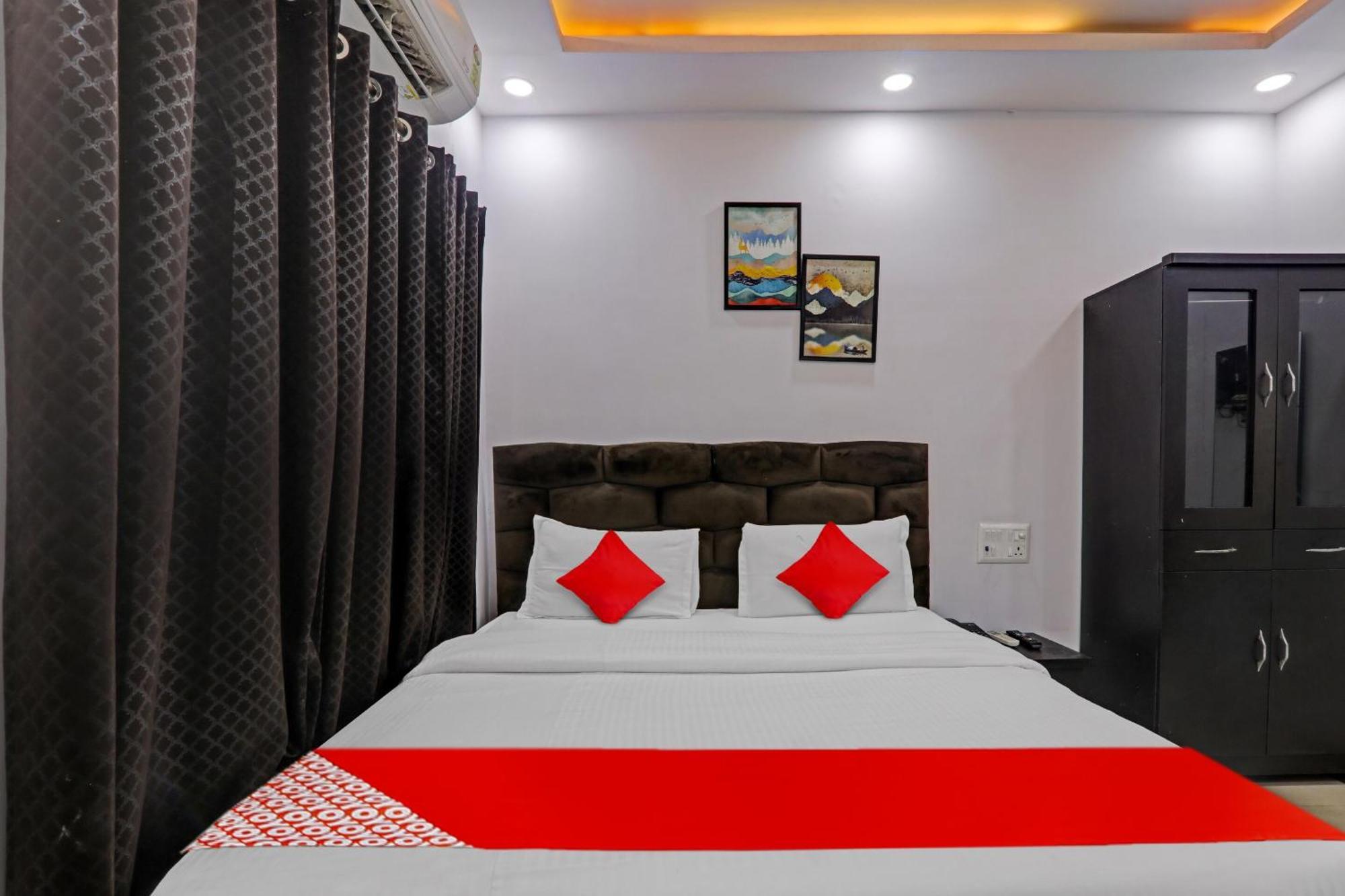 Oyo Flagship 81064 Chaudhary In Gorakhpur Exterior photo