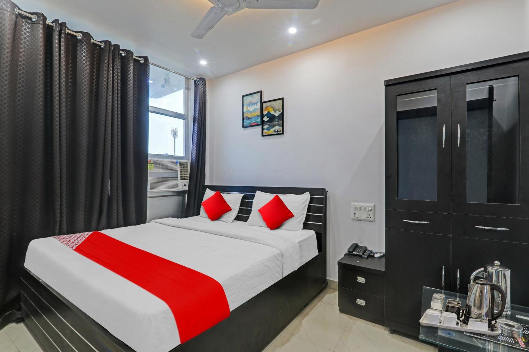 Oyo Flagship 81064 Chaudhary In Gorakhpur Exterior photo
