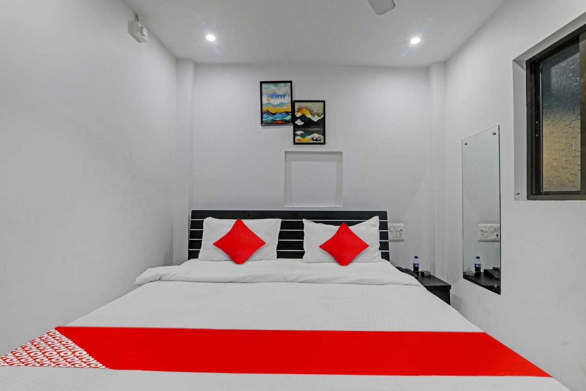 Oyo Flagship 81064 Chaudhary In Gorakhpur Exterior photo