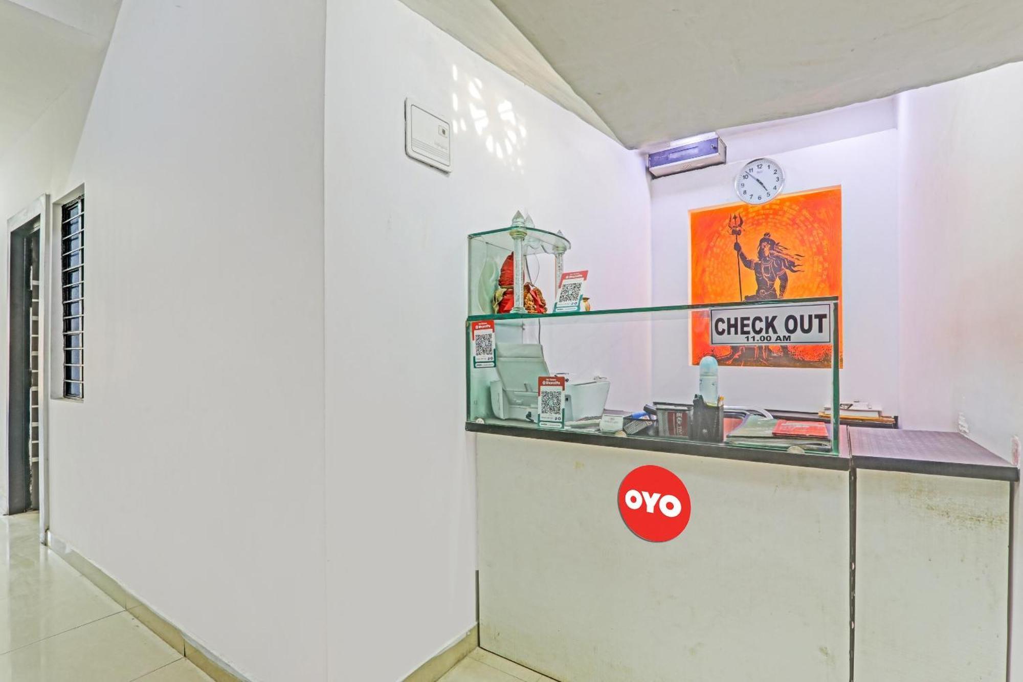 Oyo Flagship 81064 Chaudhary In Gorakhpur Exterior photo